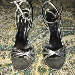 Silver strappy dress shoes, sz 8 1/2